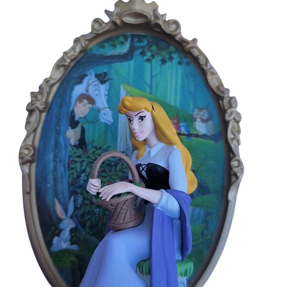 Vintage Disney Sleeping Beauty Ornament Aurora in Forest Scene - Picture 2 of 10